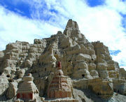 鲁甸建筑